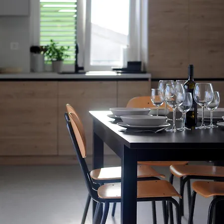 Apartment Pina&yucca I Luxury Apartment, Walk To The Beach! Trogir