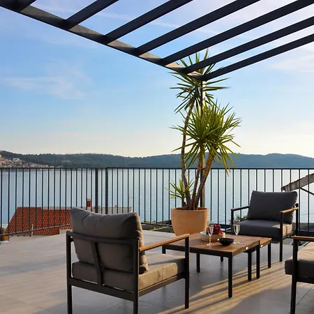 Pina&yucca I Luxury Apartment, Walk To The Beach!